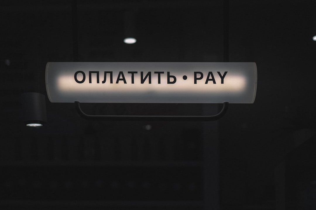 Крипто-оплата в России: как работает запрет на криптовалюты и что это значит для бизнеса